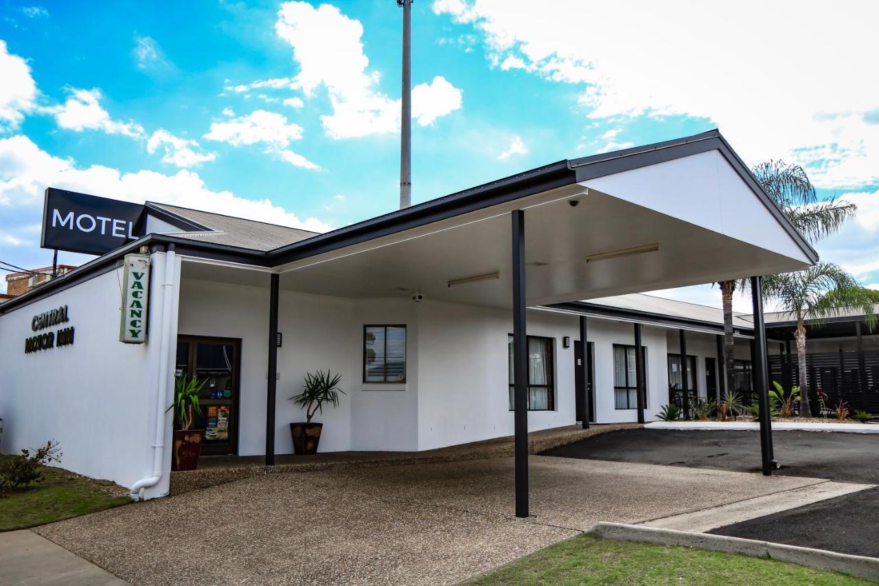 The Club Motor Inn チンチラ エクステリア 写真